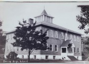 old-highschool-photo